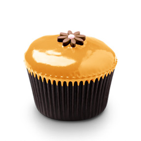 Valrhona Blonde Ganache Cupcake - 16